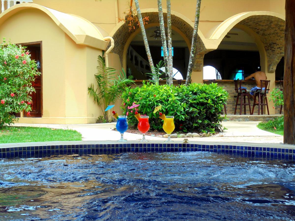 Hotel Delfin Playa Bejuco Esterillos Este Ngoại thất bức ảnh